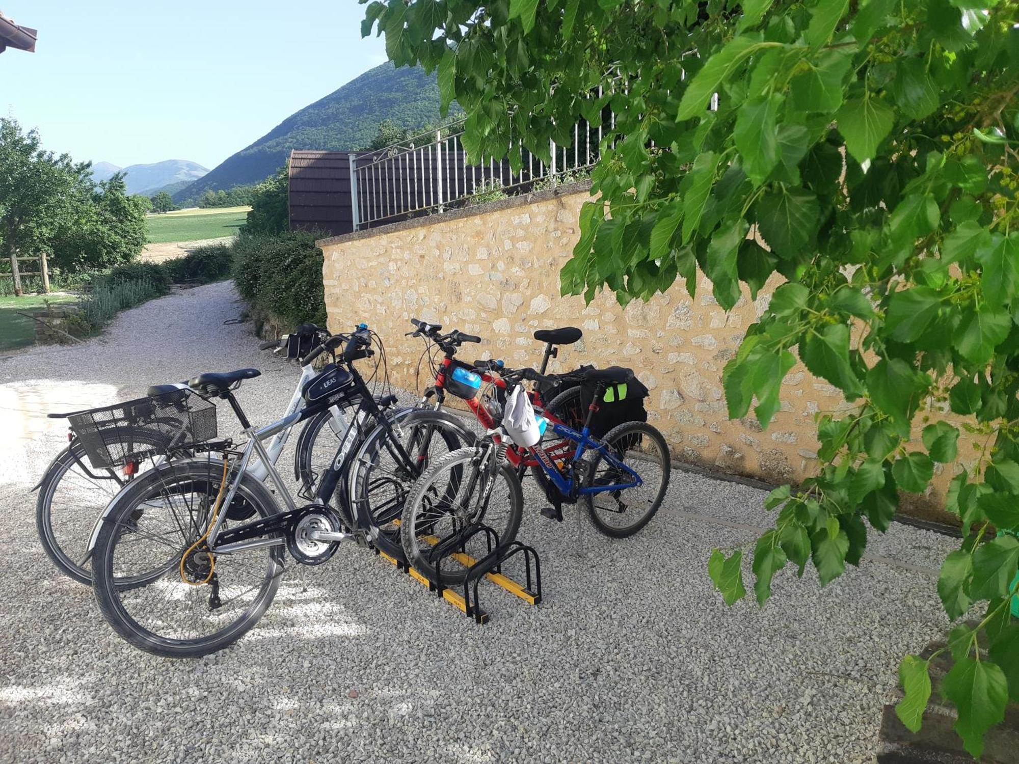 Agriturismo La Cascina Di Opaco Norcia Buitenkant foto
